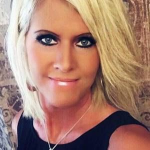 Meet your Posher, Joanie